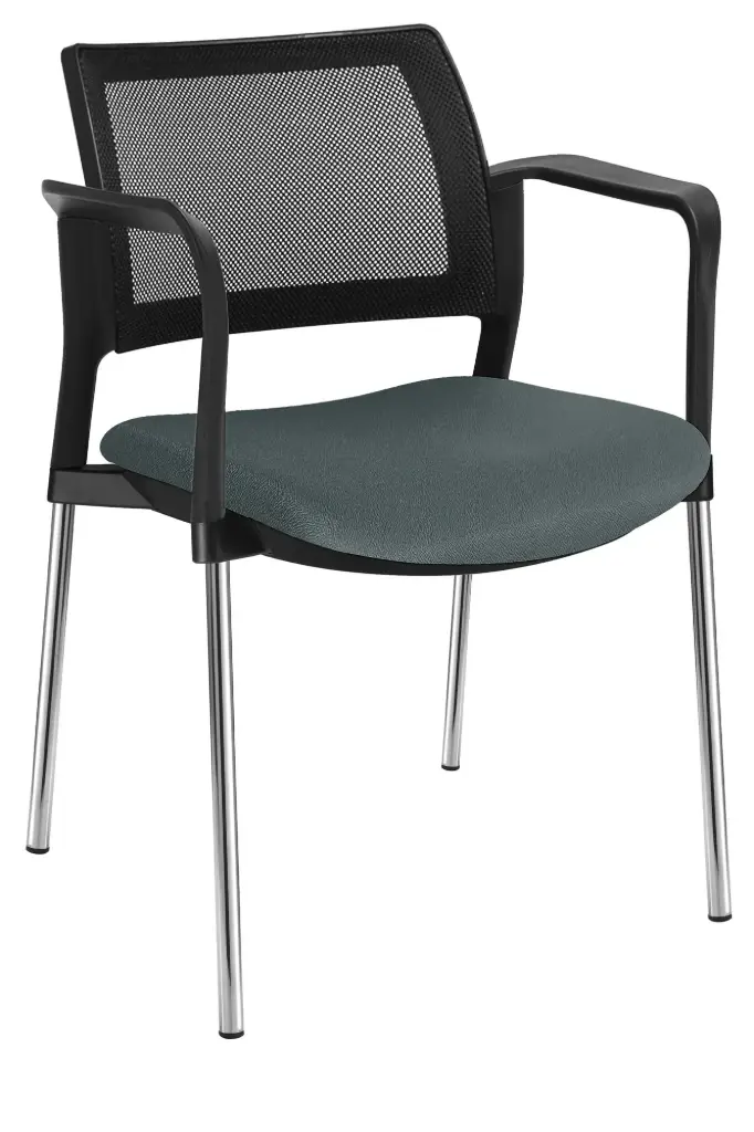 SILLA KYOS CON BRAZOS RESPALDO MALLA NEGRA ASIENTO TAPIZADO ESTRUCTURA CROMADA