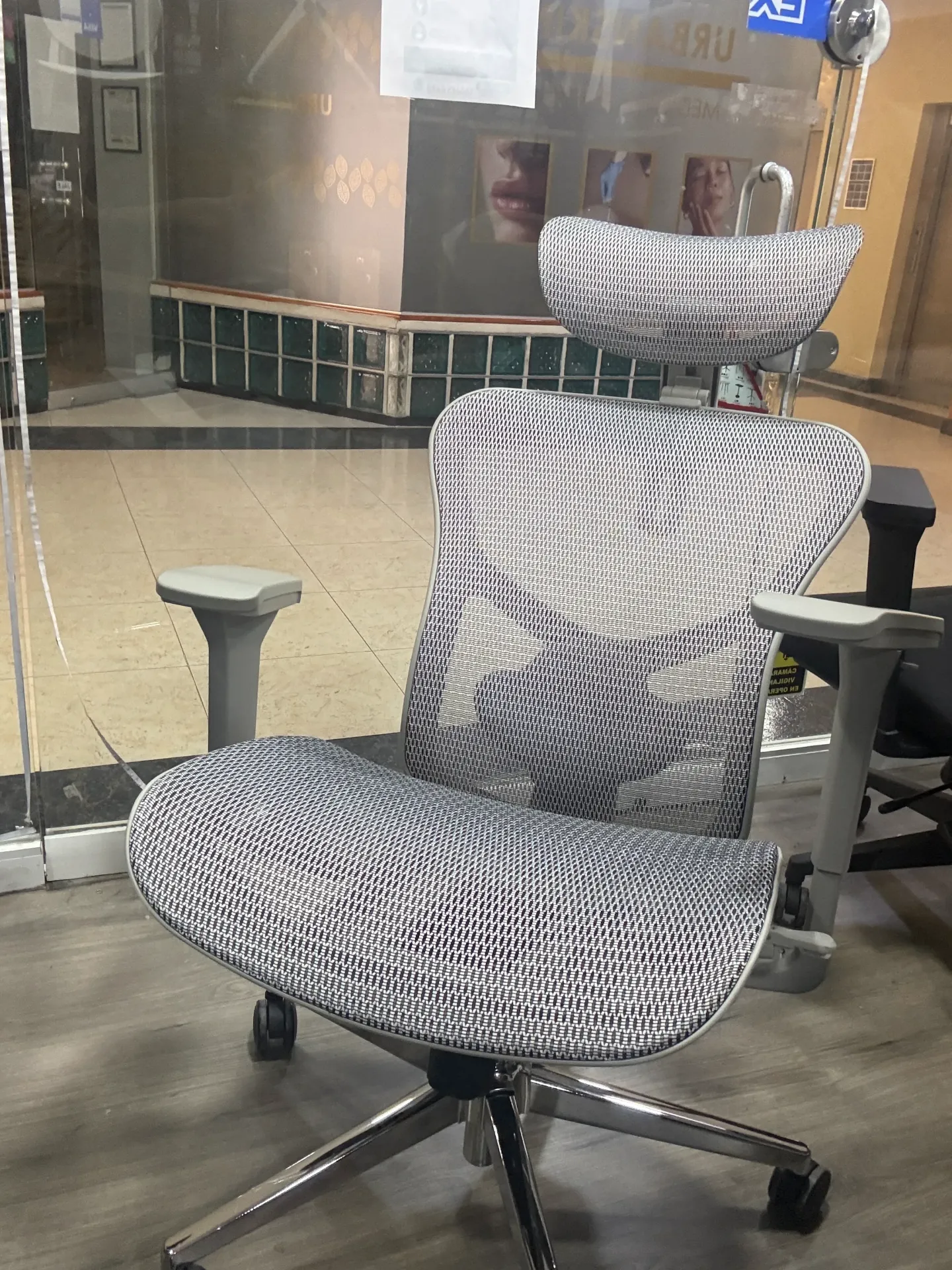 SILLA DIRECTIVA TOTAL ECONOMICA GRIS