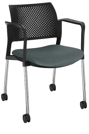 SILLA KYOS TRINEO CROMADO, CON BRAZOS Y RODAJAS, RESPALDO NEGRO ASIENTO TAPIZADO